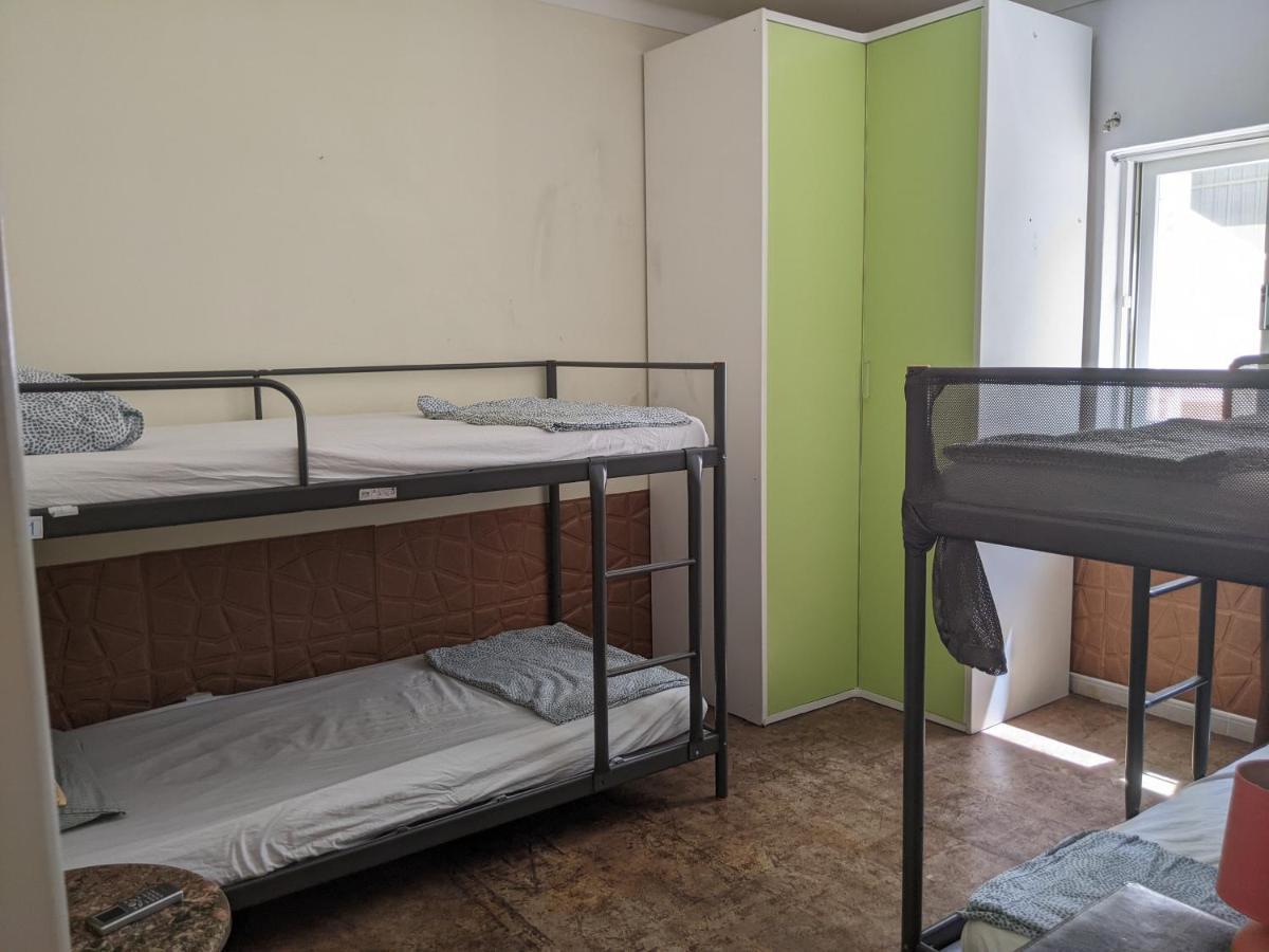 Dolphin House Hostel 法鲁区 外观 照片